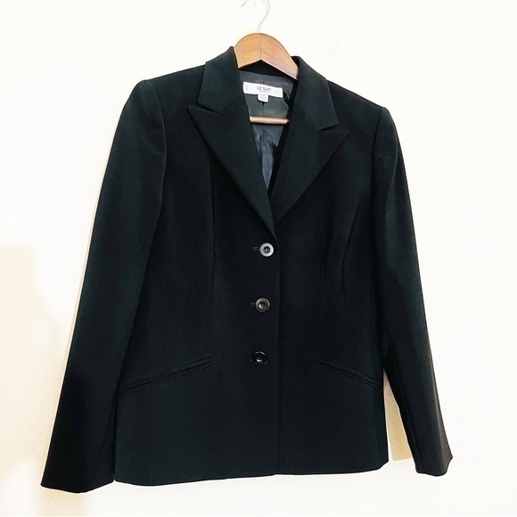 Le Suit Essentials Long Sleeve Blazer Jacket Women Size 10P Color Black - Picture 1 of 9